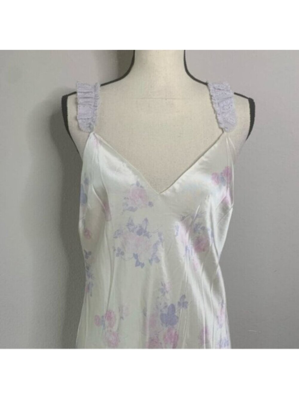 NWT LoveShackFancy Elizabella Lilac Pearl Maxi Dress - Picture 9 of 17